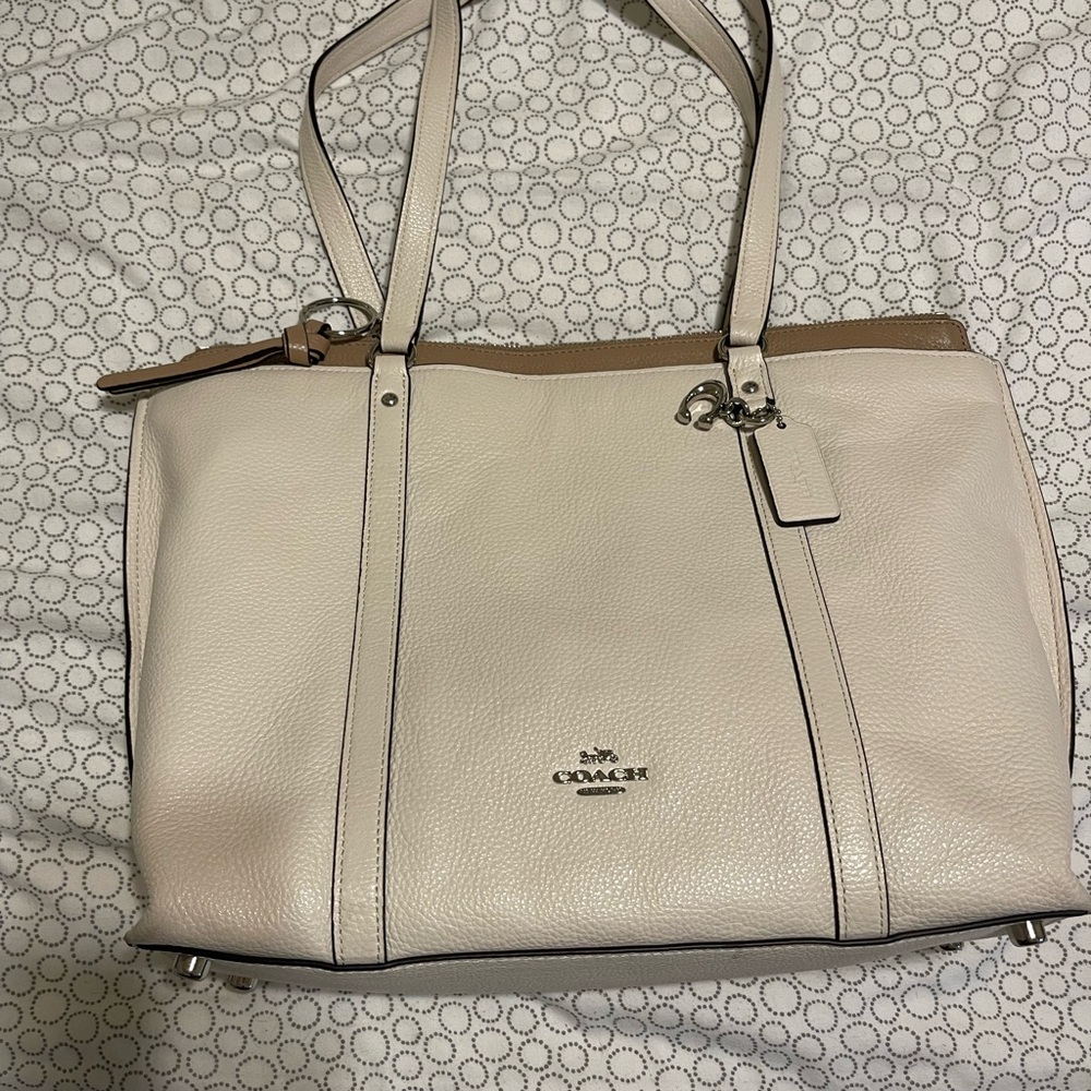 Coach Off-White Leather Tote Bag